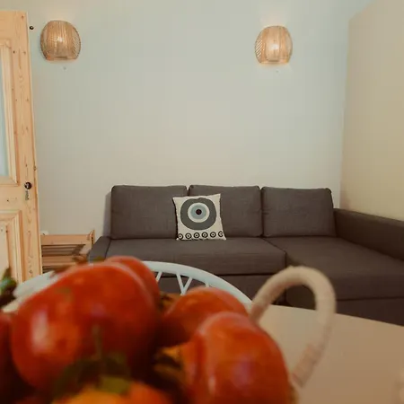 Coastal Chic House Vlikhón