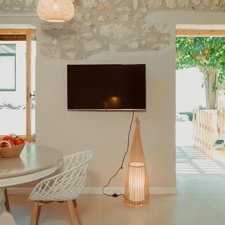 아파트 Coastal Chic House